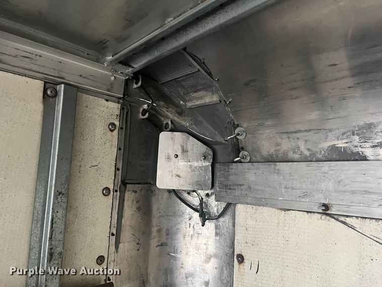 image for item LI9548 2005 Morgan PVFD79-16B05  box bed