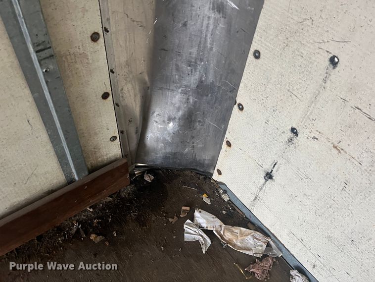 image for item LI9548 2005 Morgan PVFD79-16B05  box bed