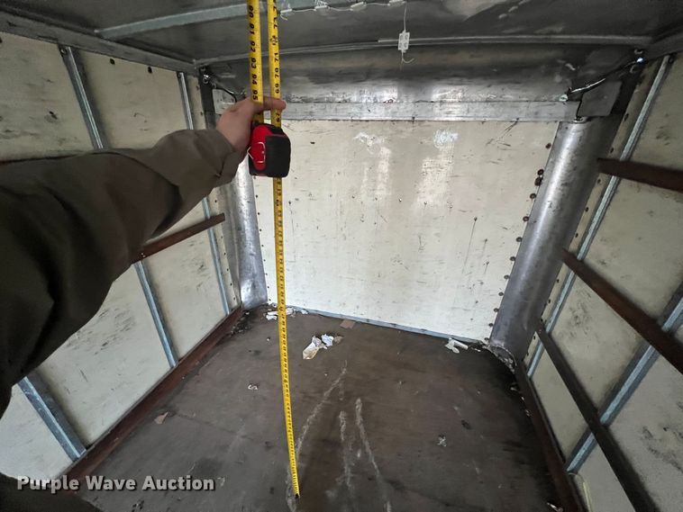 image for item LI9548 2005 Morgan PVFD79-16B05  box bed