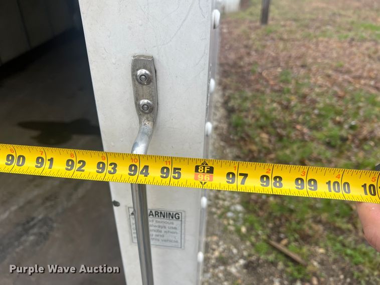 image for item LI9548 2005 Morgan PVFD79-16B05  box bed