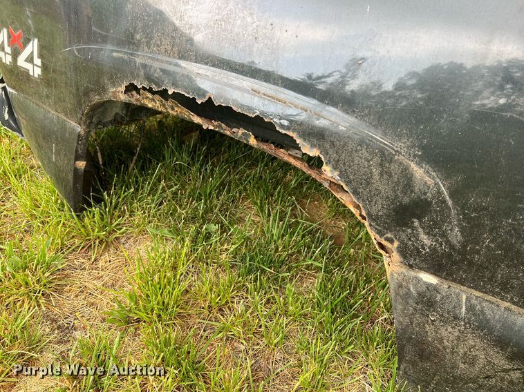 image for item LI9679 Pickup truck bed