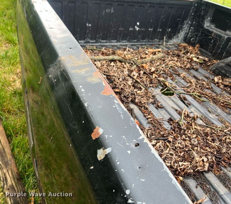 image for item LI9679 Pickup truck bed