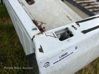 image for item LI9680 Pickup truck bed