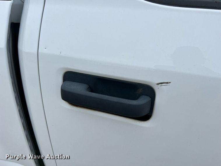 image for item LI9688 2017 Ford F150 XL  SuperCrew pickup truck