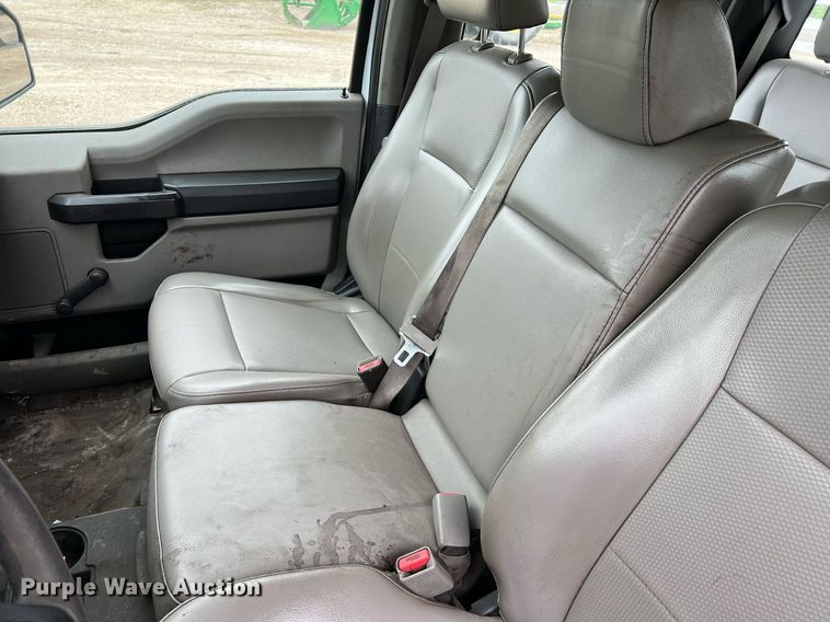 image for item LI9688 2017 Ford F150 XL  SuperCrew pickup truck