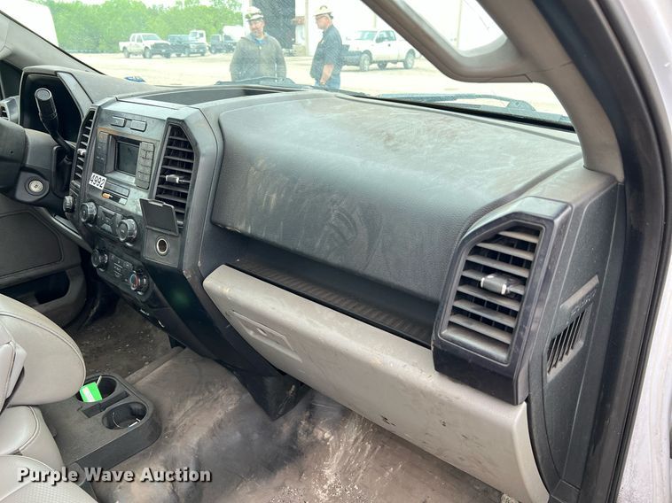 image for item LI9688 2017 Ford F150 XL  SuperCrew pickup truck