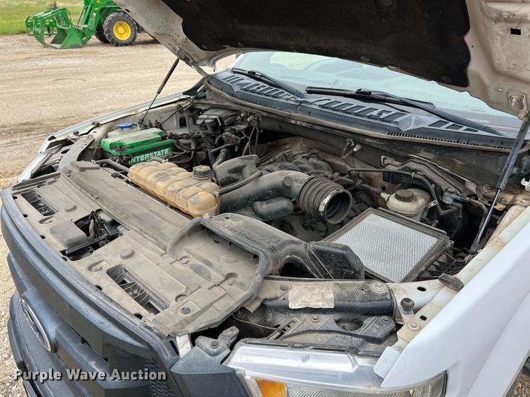 image for item LI9688 2017 Ford F150 XL  SuperCrew pickup truck