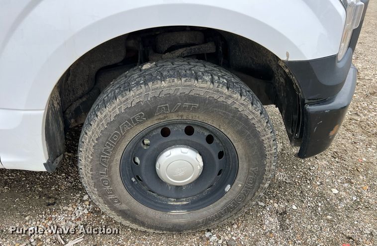 image for item LI9688 2017 Ford F150 XL  SuperCrew pickup truck