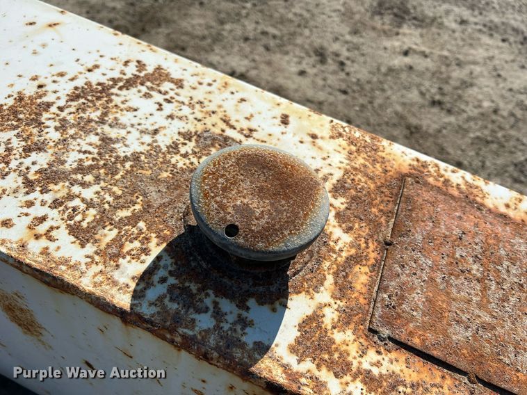 image for item LI9696 (2) auxiliary fuel tanks