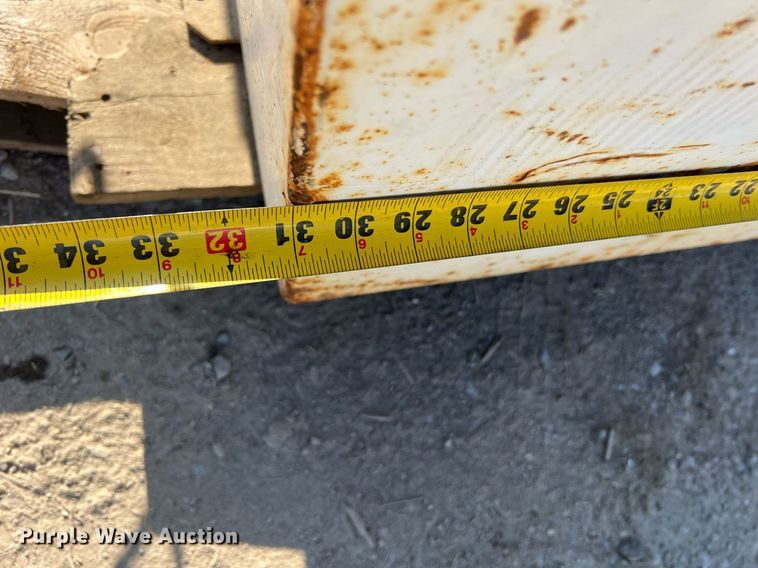 image for item LI9696 (2) auxiliary fuel tanks