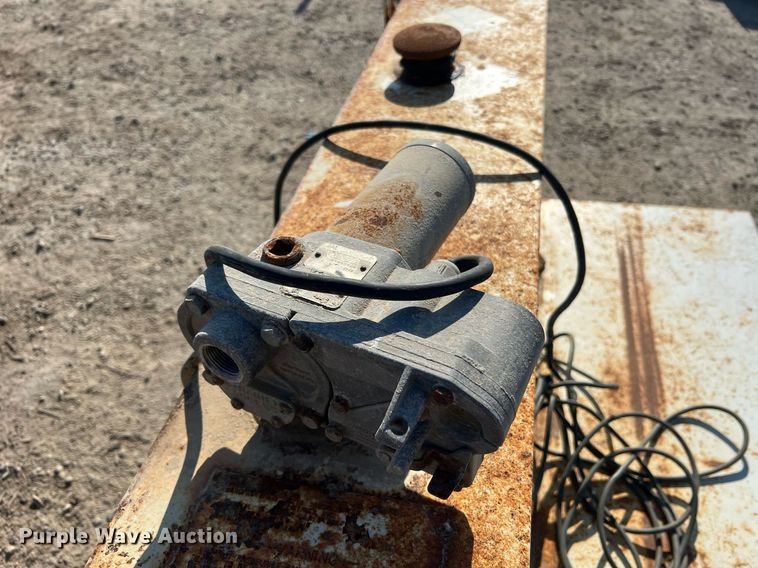 image for item LI9696 (2) auxiliary fuel tanks