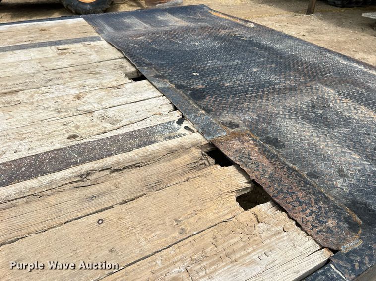 image for item LI9720 2018 Load Trail  equipment trailer