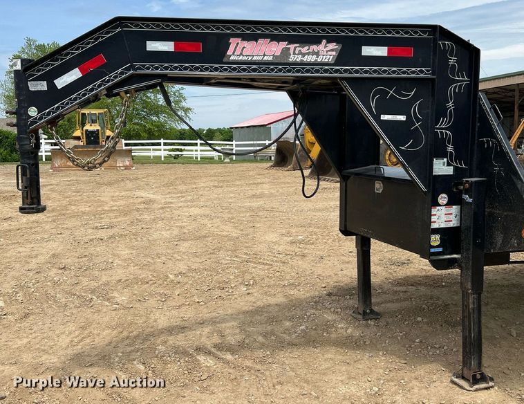 image for item LI9720 2018 Load Trail  equipment trailer