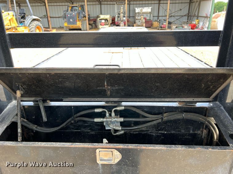 image for item LI9720 2018 Load Trail  equipment trailer