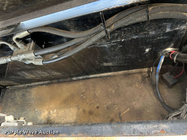 image for item LI9720 2018 Load Trail  equipment trailer