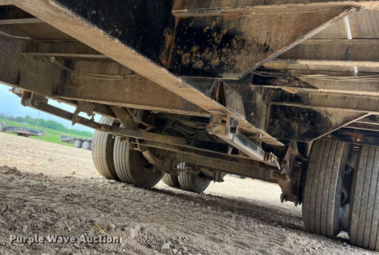 image for item LI9720 2018 Load Trail  equipment trailer