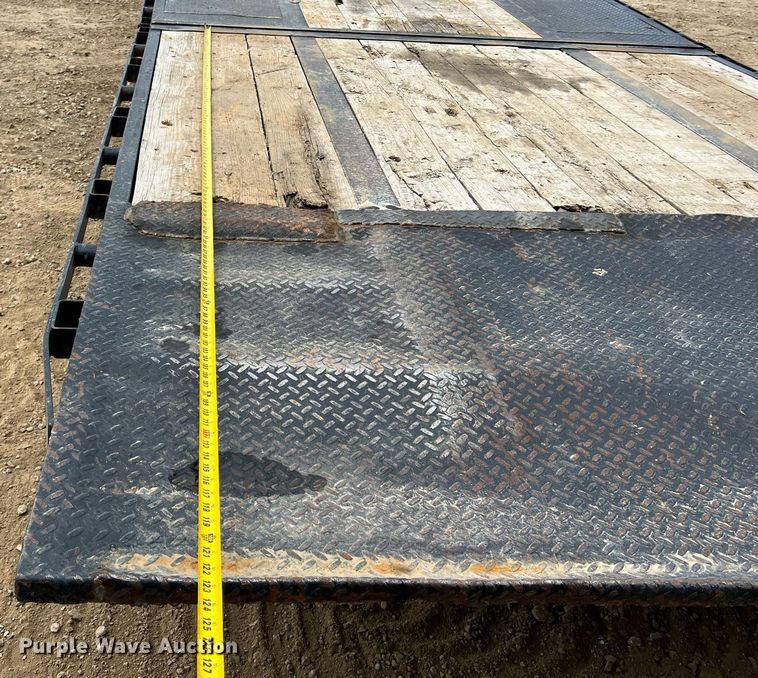 image for item LI9720 2018 Load Trail  equipment trailer