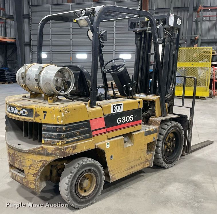 image for item LJ9643 Daewoo G30S-2  forklift