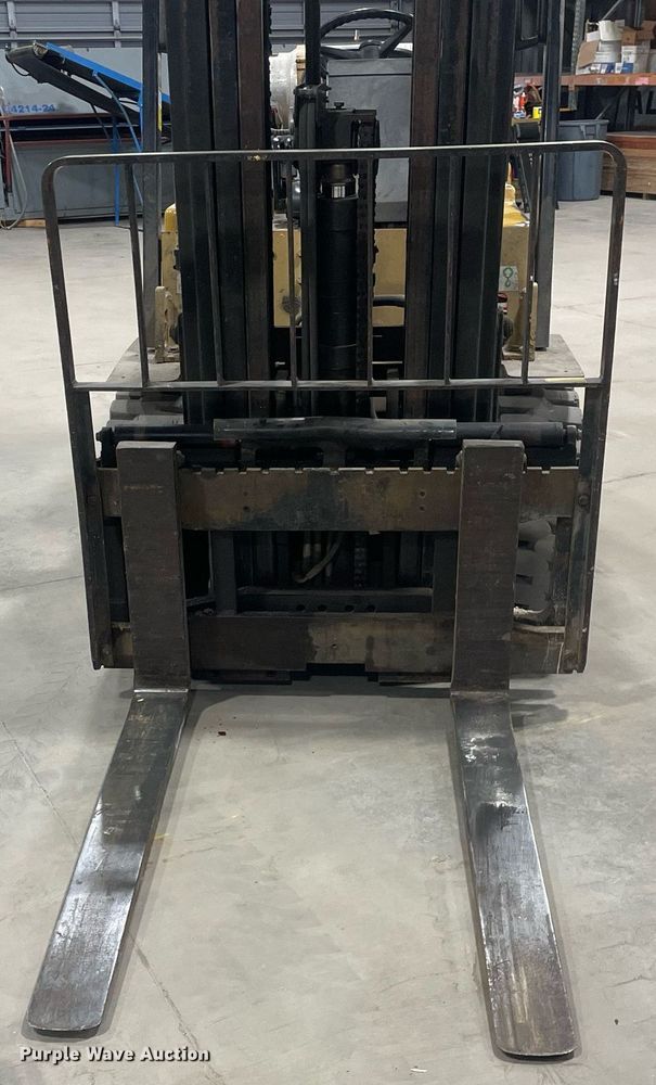 image for item LJ9643 Daewoo G30S-2  forklift