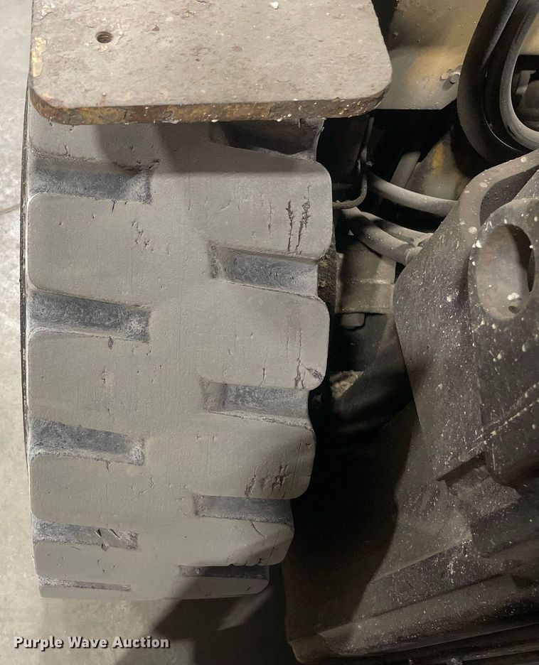 image for item LJ9643 Daewoo G30S-2  forklift