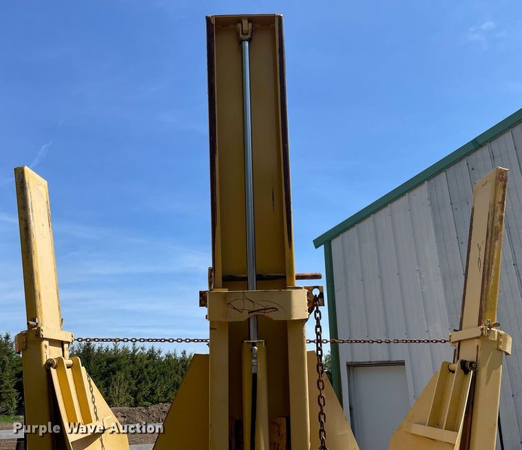 image for item LJ9660 Vermeer TS44  tree spade