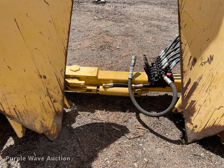 image for item LJ9660 Vermeer TS44  tree spade