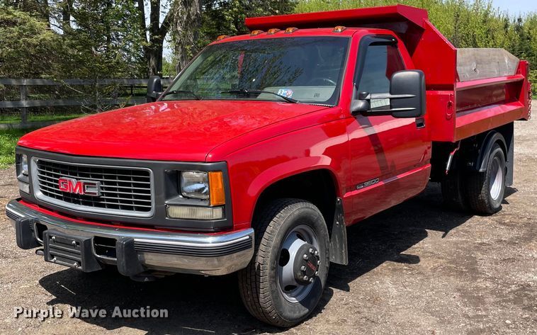 image for item LJ9661 1994 GMC Sierra C3500  dump bed pickup truck