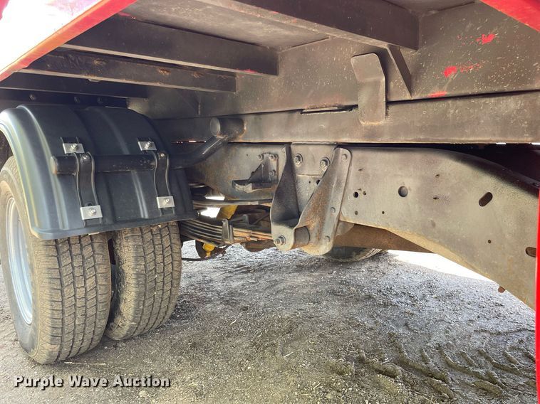 image for item LJ9661 1994 GMC Sierra C3500  dump bed pickup truck