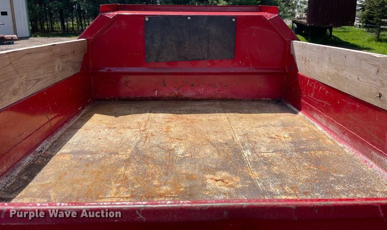 image for item LJ9661 1994 GMC Sierra C3500  dump bed pickup truck