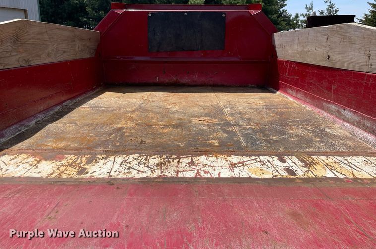 image for item LJ9661 1994 GMC Sierra C3500  dump bed pickup truck