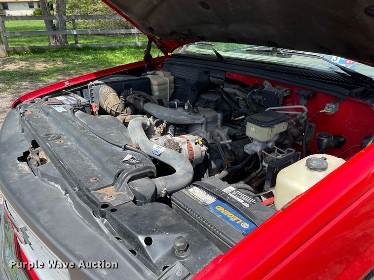 image for item LJ9661 1994 GMC Sierra C3500  dump bed pickup truck