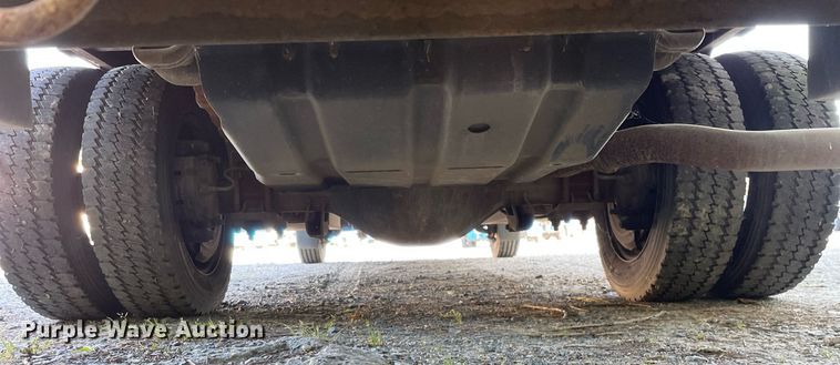 image for item LJ9663 2006 Ford F550 Super Duty XL  flatbed truck