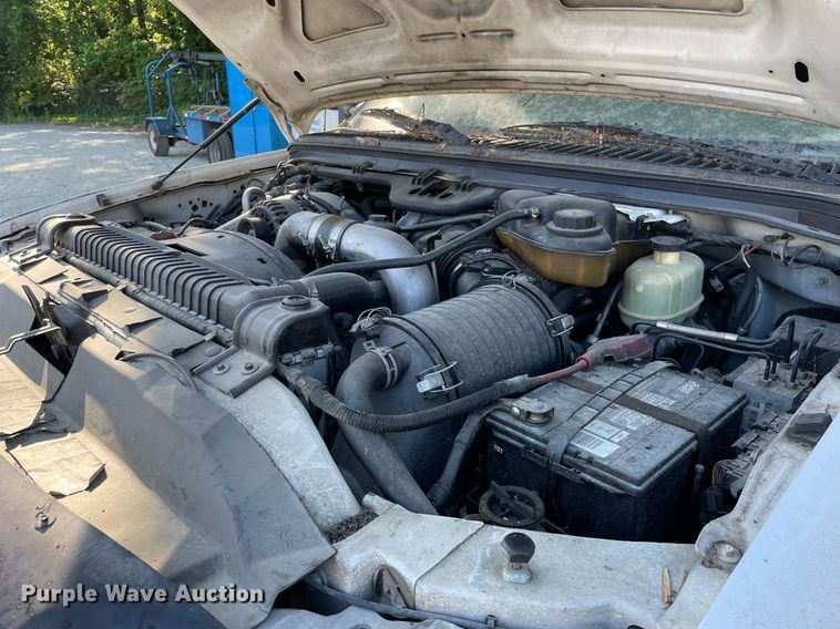 image for item LJ9663 2006 Ford F550 Super Duty XL  flatbed truck