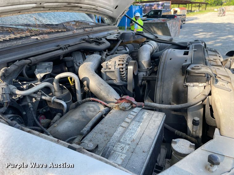 image for item LJ9663 2006 Ford F550 Super Duty XL  flatbed truck