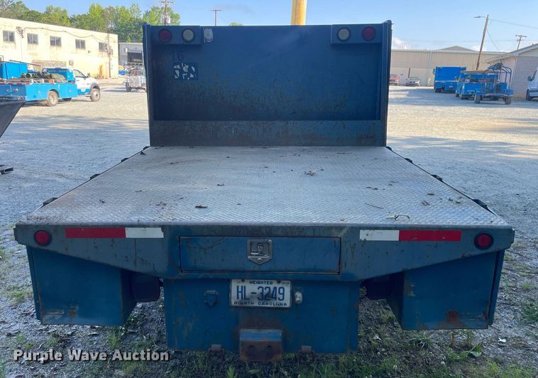 image for item LJ9664 2007 Ford F550 SuperDuty XL  flatbed truck