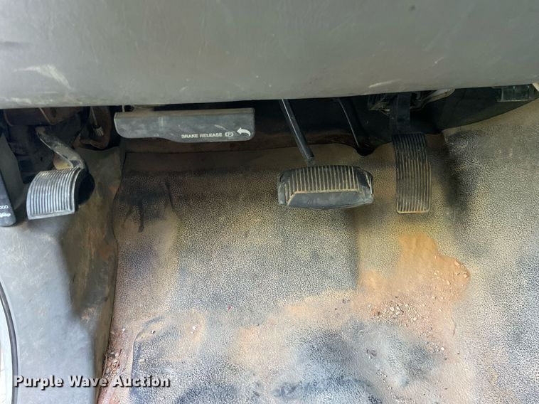 image for item LJ9664 2007 Ford F550 SuperDuty XL  flatbed truck