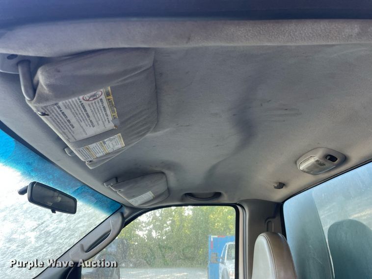 image for item LJ9664 2007 Ford F550 SuperDuty XL  flatbed truck