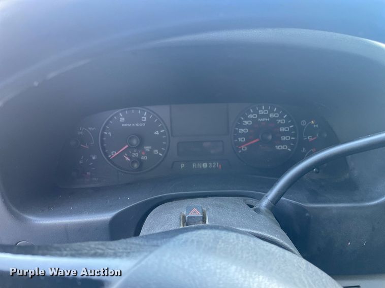 image for item LJ9664 2007 Ford F550 SuperDuty XL  flatbed truck