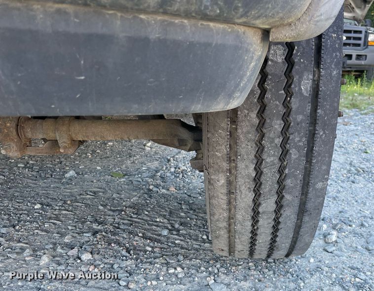 image for item LJ9664 2007 Ford F550 SuperDuty XL  flatbed truck