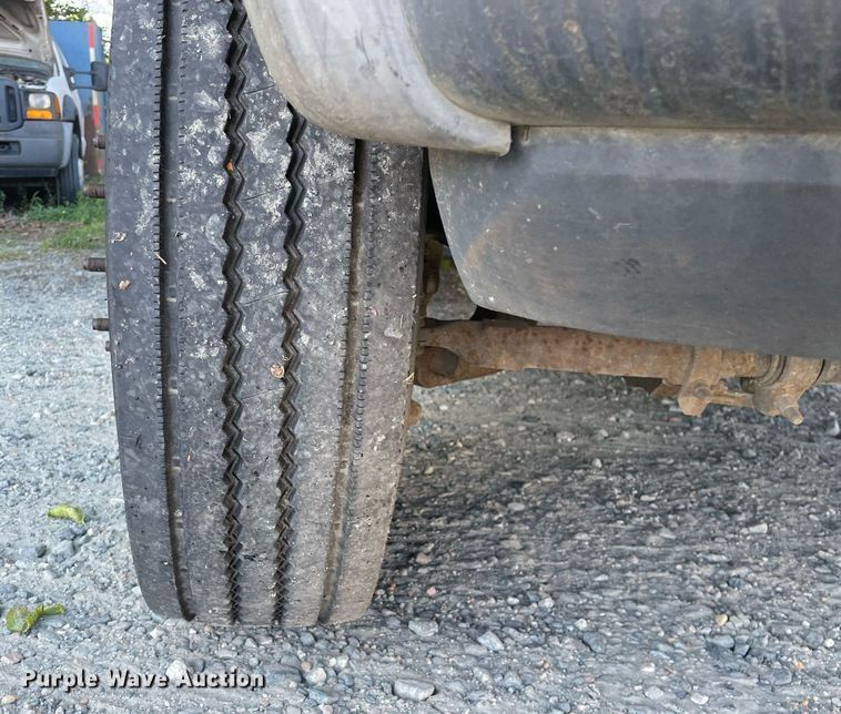 image for item LJ9664 2007 Ford F550 SuperDuty XL  flatbed truck