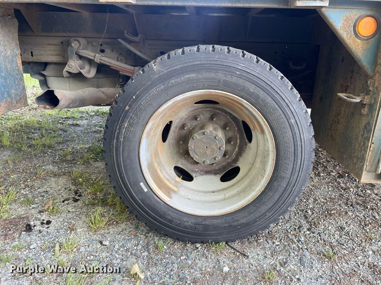 image for item LJ9664 2007 Ford F550 SuperDuty XL  flatbed truck