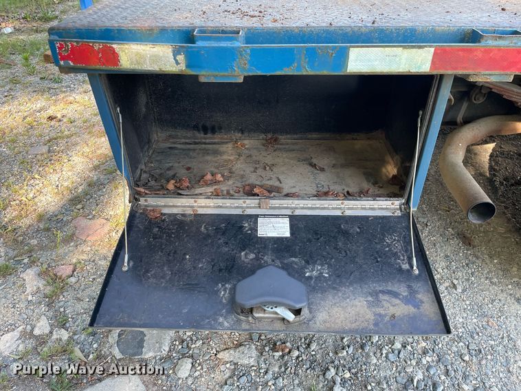 image for item LJ9665 2007 Ford F550 Super Duty XL  flatbed truck