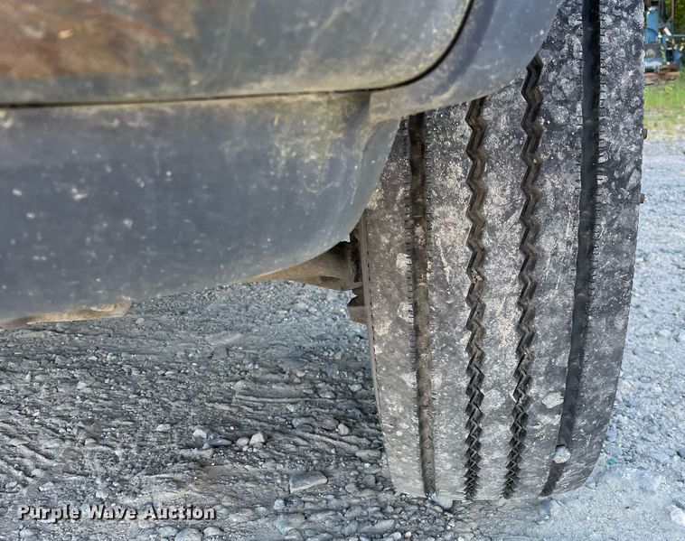 image for item LJ9665 2007 Ford F550 Super Duty XL  flatbed truck