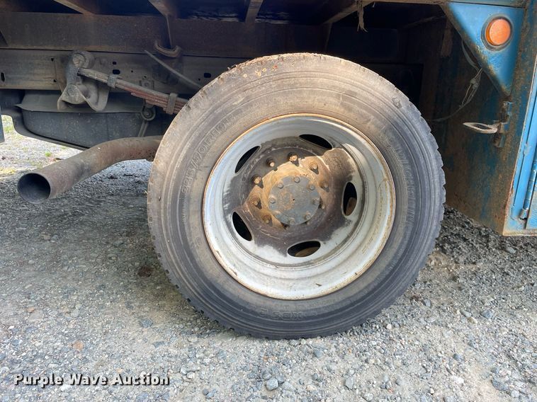 image for item LJ9665 2007 Ford F550 Super Duty XL  flatbed truck