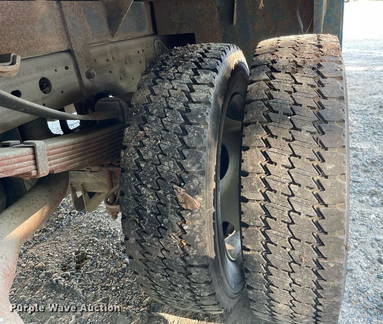 image for item LJ9665 2007 Ford F550 Super Duty XL  flatbed truck