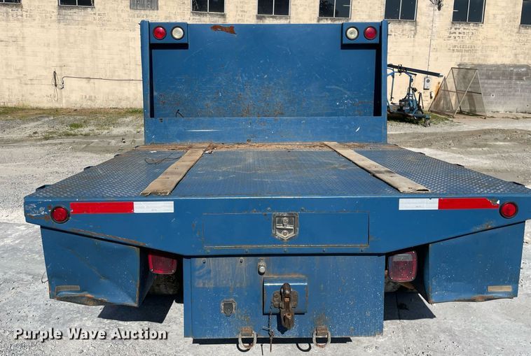 image for item LJ9666 2010 Ford F550 Super Duty XL  flatbed truck