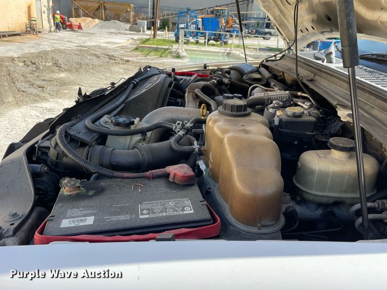 image for item LJ9666 2010 Ford F550 Super Duty XL  flatbed truck