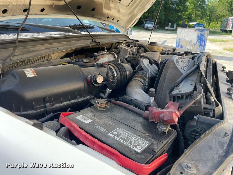 image for item LJ9666 2010 Ford F550 Super Duty XL  flatbed truck