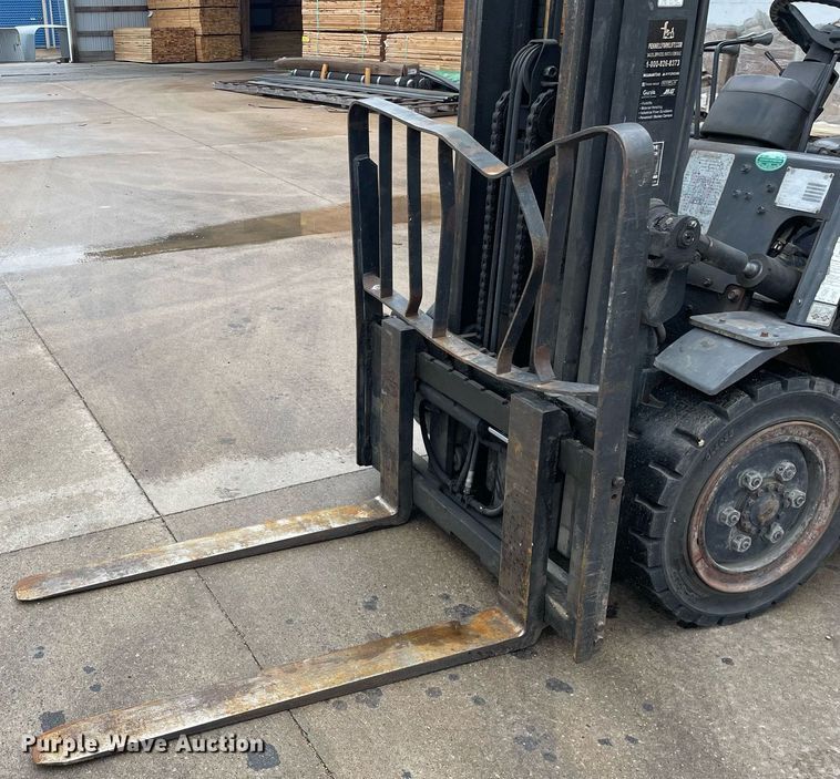 image for item LJ9668 TCM FG30N5T  forklift