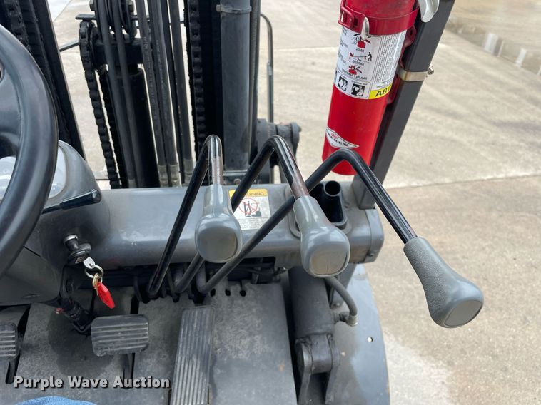 image for item LJ9668 TCM FG30N5T  forklift